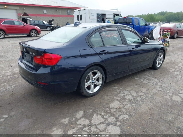 2014 Bmw 320i მანქანა იყიდება აუქციონზე, vin: WBA3B1C51EK133508, აუქციონის ნომერი: 45621068