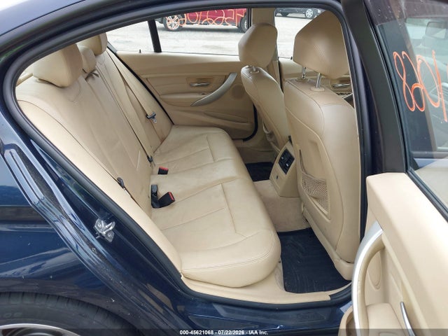 2014 Bmw 320i მანქანა იყიდება აუქციონზე, vin: WBA3B1C51EK133508, აუქციონის ნომერი: 45621068
