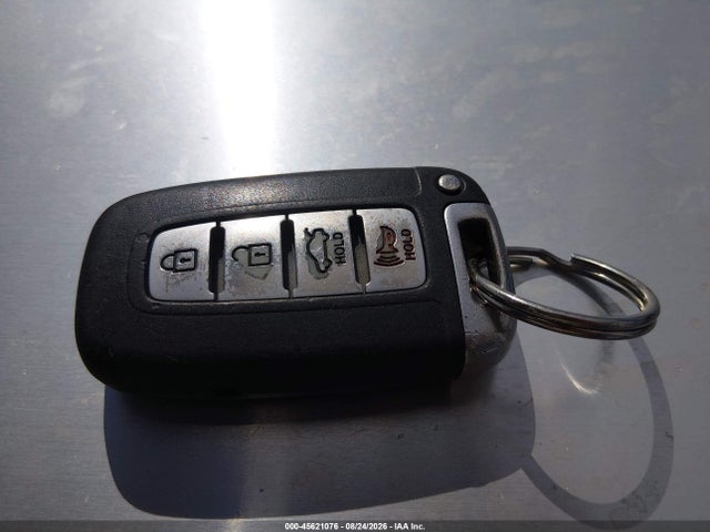 5NPEC4AC6EH823426 Hyundai Sonata Limited