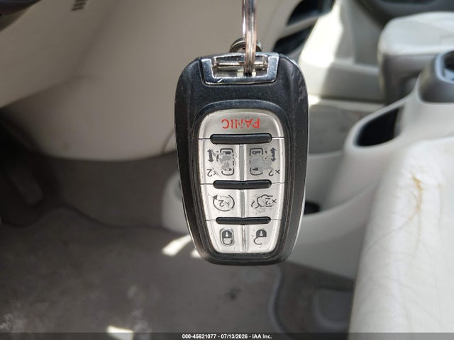 2017 Chrysler Pacifica Touring-l Plus მანქანა იყიდება აუქციონზე, vin: 2C4RC1EG6HR614255, აუქციონის ნომერი: 45621077