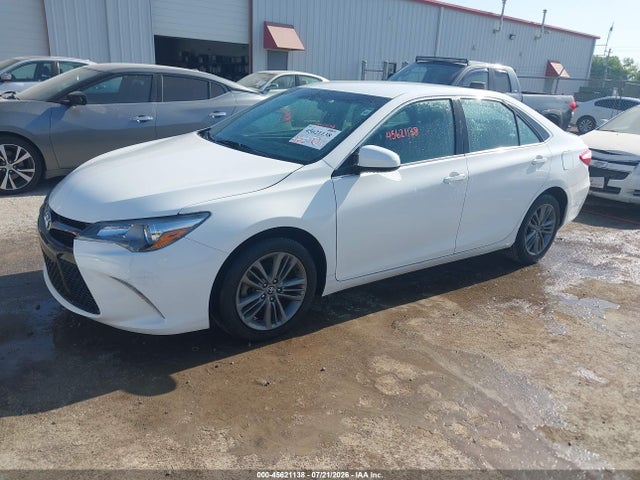 Toyota CAMRY SE 2015 4T1BF1FK8FU883025 Image 2