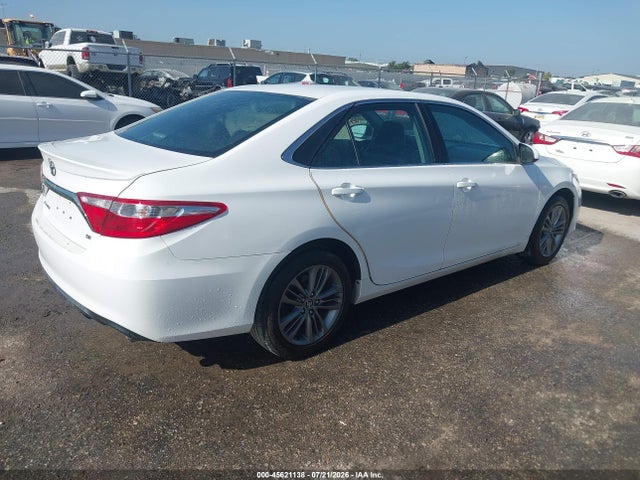 4T1BF1FK8FU883025 Toyota CAMRY SE