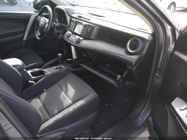 Toyota Rav4 Xle 2018 2T3WFREV3JW441782 Image 5