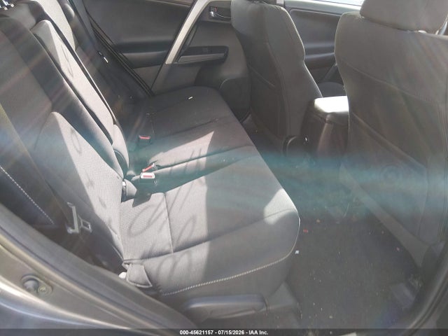 Toyota Rav4 Xle 2018 2T3WFREV3JW441782 Image 8