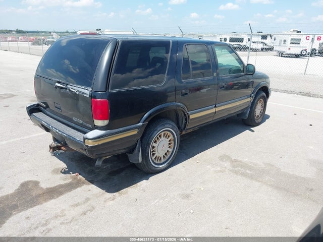 45621173 :رقم المزاد ، 1GKDT13W8V2524284 vin ، 1997 Gmc Jimmy Slt مزاد بيع