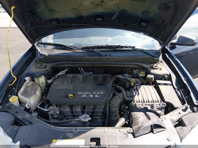 45621184 :رقم المزاد ، 1C3CDZAB9DN724949 vin ، 2013 Dodge Avenger Se مزاد بيع