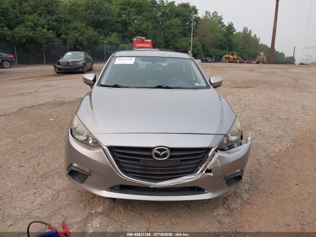 Продажа на аукционе авто 2016 Mazda Mazda3 I Sport, vin: JM1BM1T74G1320535, номер лота: 45621186