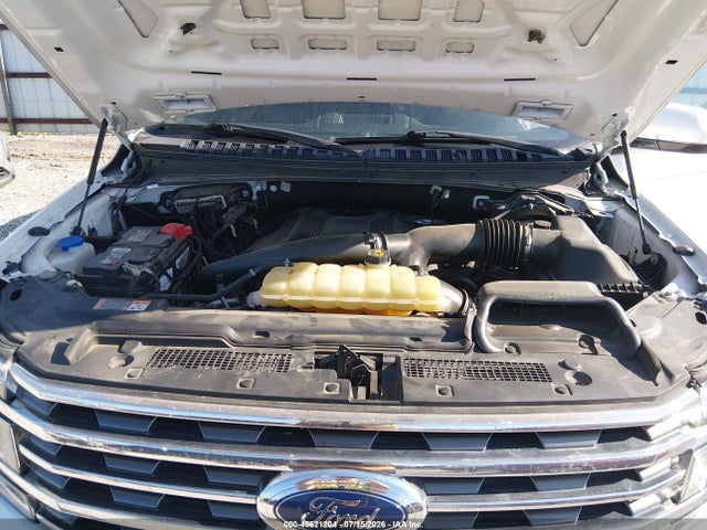 1FMJU1JT2KEA49452 Ford Expedition Xlt