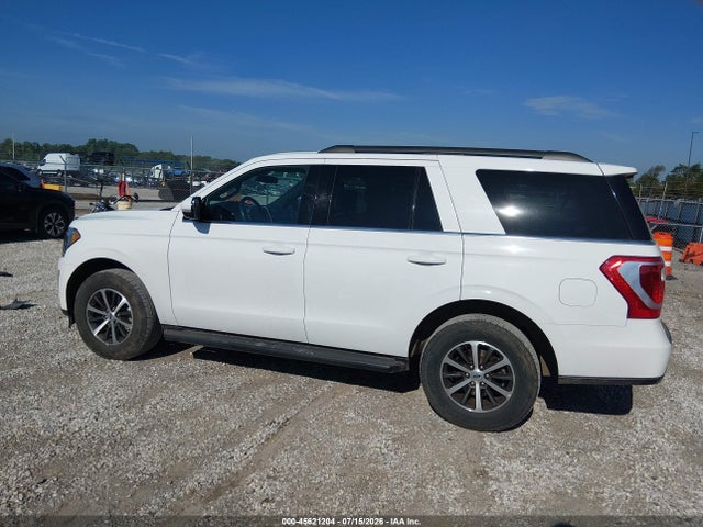 1FMJU1JT2KEA49452 Ford Expedition Xlt