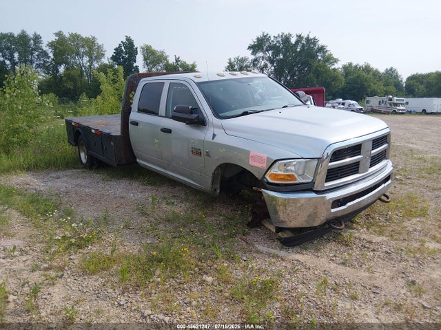 45621247 :رقم المزاد ، 3C7WDNFL4CG108427 vin ، 2012 Ram 5500 Chassis St/slt/laramie مزاد بيع