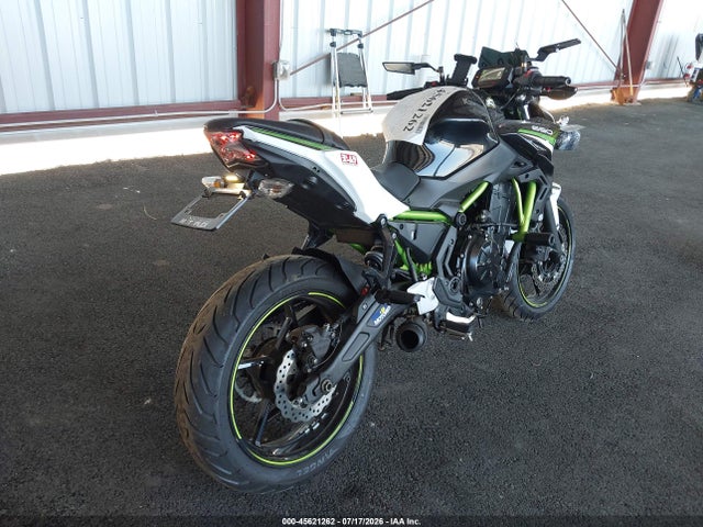 Kawasaki Er650 L 2022 ML5EREL13NDA50806 Image 4