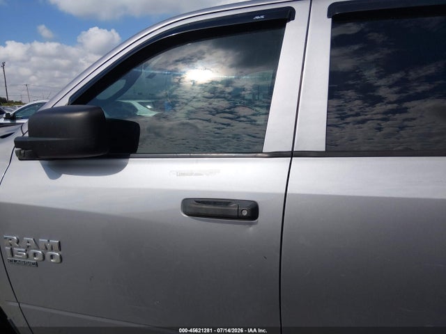 1C6RR6FT9LS147578 RAM 1500 Classic Tradesman 4x2 6&#039;4 Box