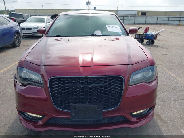 Продажа на аукционе авто 2020 Chrysler 300 300s, vin: 2C3CCABT3LH171945, номер лота: 45621283