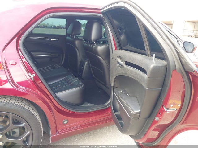 Продажа на аукционе авто 2020 Chrysler 300 300s, vin: 2C3CCABT3LH171945, номер лота: 45621283