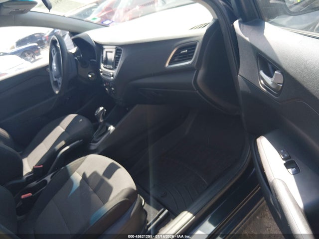 Hyundai ACCENT SE 2018 3KPC24A31JE016630 Image 5