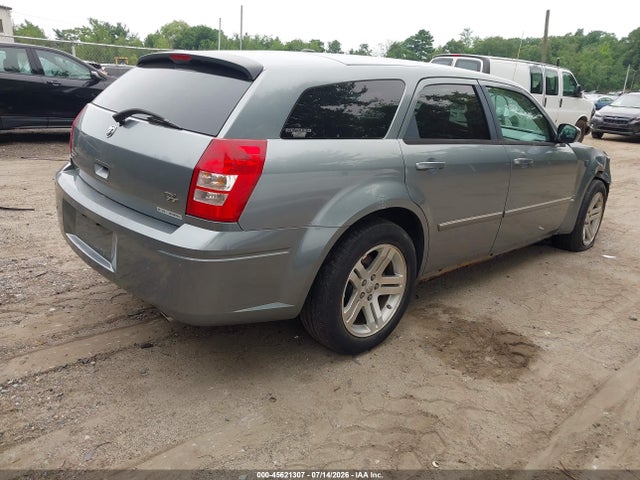 45621307 :رقم المزاد ، 2D4GZ57226H348107 vin ، 2006 Dodge Magnum Rt مزاد بيع