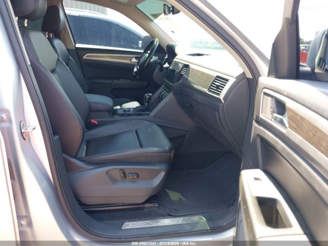 1V2MR2CA3JC561721 Volkswagen Atlas 3.6l V6 Sel