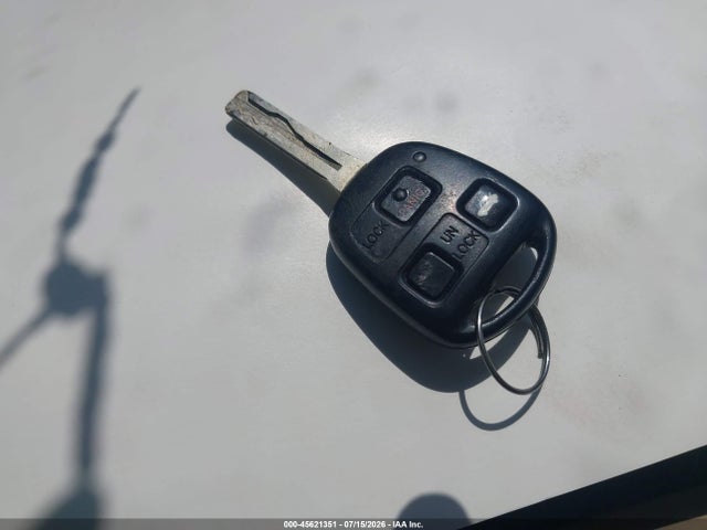 2004 Lexus Es 330 მანქანა იყიდება აუქციონზე, vin: JTHBA30G345042707, აუქციონის ნომერი: 45621351
