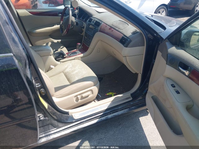 2004 Lexus Es 330 მანქანა იყიდება აუქციონზე, vin: JTHBA30G345042707, აუქციონის ნომერი: 45621351