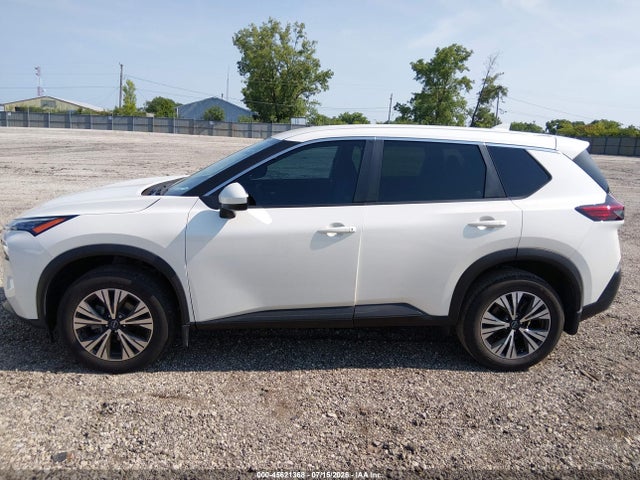 JN8BT3BB0PW498194 Nissan Rogue Sv Intelligent Awd