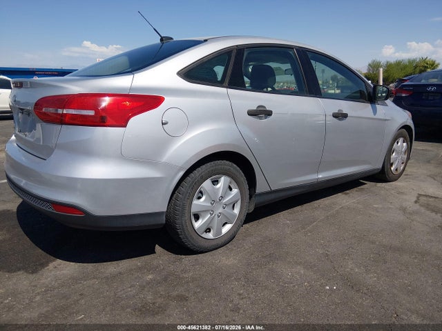 1FADP3E20JL211715 Ford FOCUS S