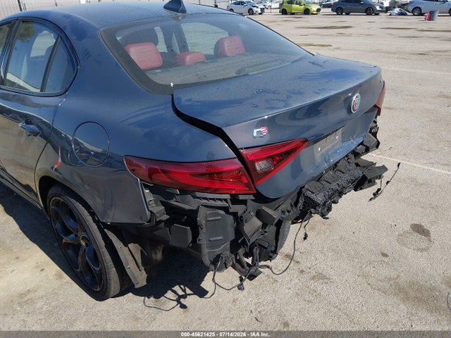 ZARFAMBN0K7605904 Alfa Romeo Giulia Ti Sport Rwd