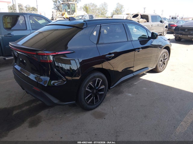 Toyota Bz Xle 2026 JTMBFAEB2TA007828 Image 4