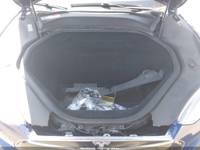 Продажа на аукционе авто 2015 Tesla Model S 85d/p85d, vin: 5YJSA1E4XFF102181, номер лота: 45621475