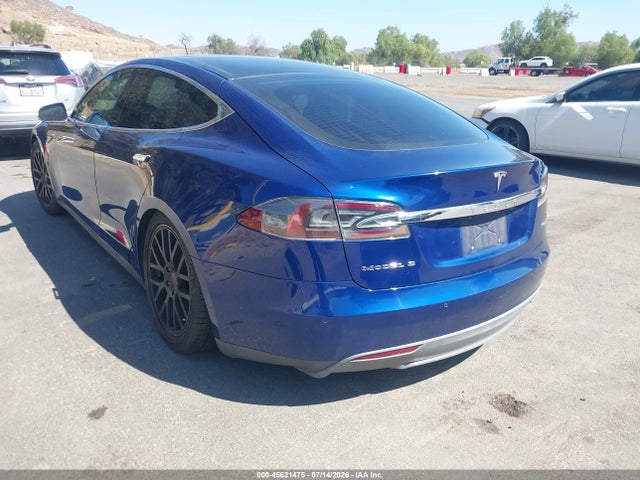 Продажа на аукционе авто 2015 Tesla Model S 85d/p85d, vin: 5YJSA1E4XFF102181, номер лота: 45621475