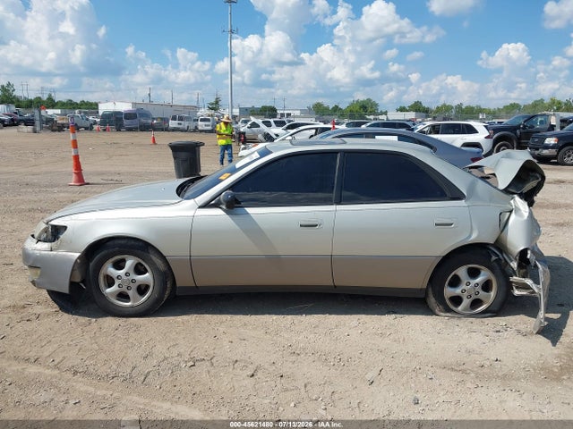 1998 Lexus Es 300 მანქანა იყიდება აუქციონზე, vin: JT8BF28G7W0094339, აუქციონის ნომერი: 45621480