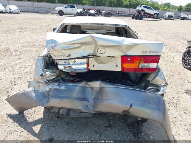 Продажа на аукционе авто 1998 Lexus Es 300, vin: JT8BF28G7W0094339, номер лота: 45621480