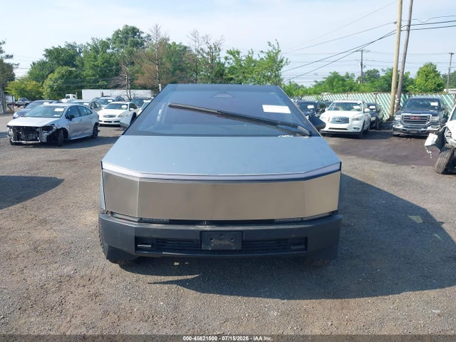 45621500 :رقم المزاد ، 7G2CEHEE9RA031421 vin ، 2024 Tesla Cybertruck Cyberbeast مزاد بيع