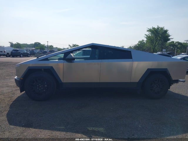 45621500 :رقم المزاد ، 7G2CEHEE9RA031421 vin ، 2024 Tesla Cybertruck Cyberbeast مزاد بيع