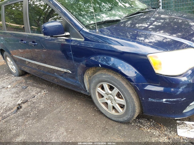 2012 Chrysler Town & Country Touring მანქანა იყიდება აუქციონზე, vin: 2C4RC1BG3CR409814, აუქციონის ნომერი: 45621586