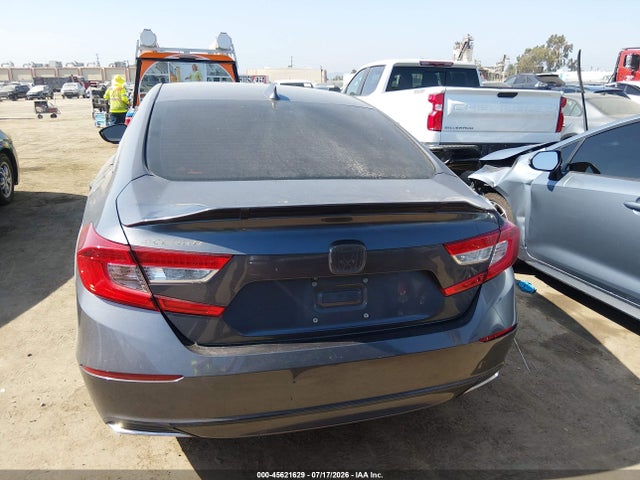Honda ACCORD LX 2018 1HGCV1F11JA084833 Image 17