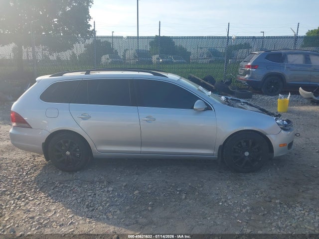 2012 Volkswagen Jetta Sportwagen 2.0l Tdi მანქანა იყიდება აუქციონზე, vin: 3VWPL7AJ7CM674439, აუქციონის ნომერი: 45621632
