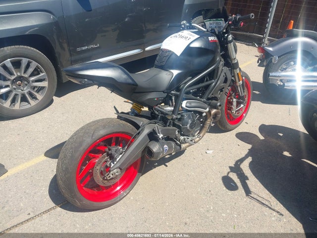 Продажа на аукционе авто 2017 Ducati Monster 797, vin: ZDMMADBM6HB002359, номер лота: 45621693