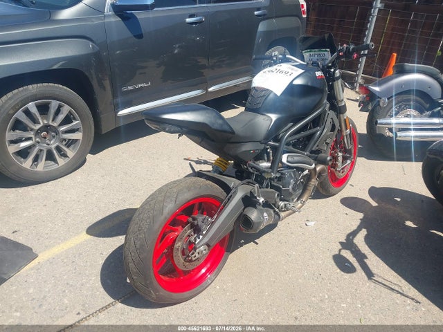 Продажа на аукционе авто 2017 Ducati Monster 797, vin: ZDMMADBM6HB002359, номер лота: 45621693