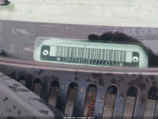45621759 :رقم المزاد ، 1GKEK63U85J114254 vin ، 2005 Gmc Yukon Denali مزاد بيع