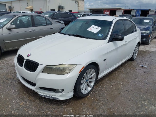 Продажа на аукционе авто 2011 Bmw 328i, vin: WBAPH5C50BA440676, номер лота: 45621802