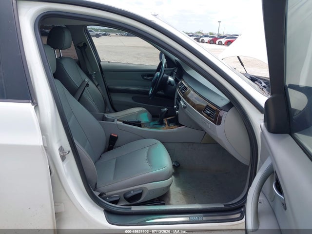 Продажа на аукционе авто 2011 Bmw 328i, vin: WBAPH5C50BA440676, номер лота: 45621802