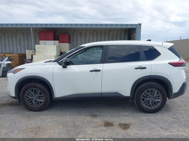 5N1BT3AA0PC947519 Nissan Rogue S Fwd