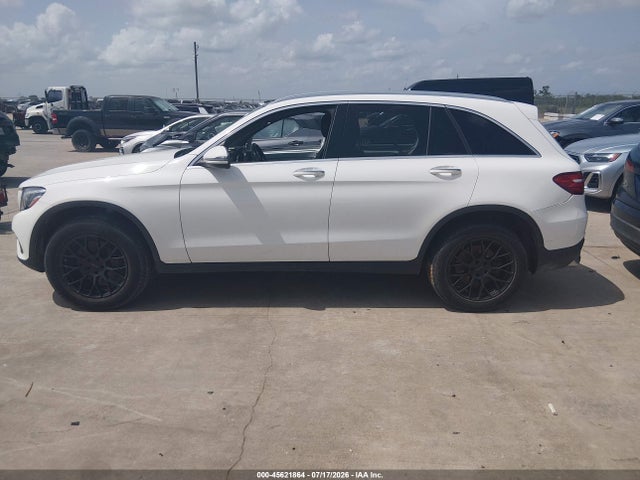 45621864 :رقم المزاد ، WDC0G4KB5KF664922 vin ، 2019 Mercedes-benz Glc 300 4matic مزاد بيع