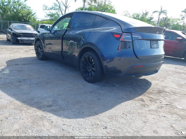 Продаж на аукціоні авто 2024 Tesla Model Y Long Range Dual Motor All-wheel Drive, vin: 7SAYGDEE2RA317125, номер лоту: 45621881