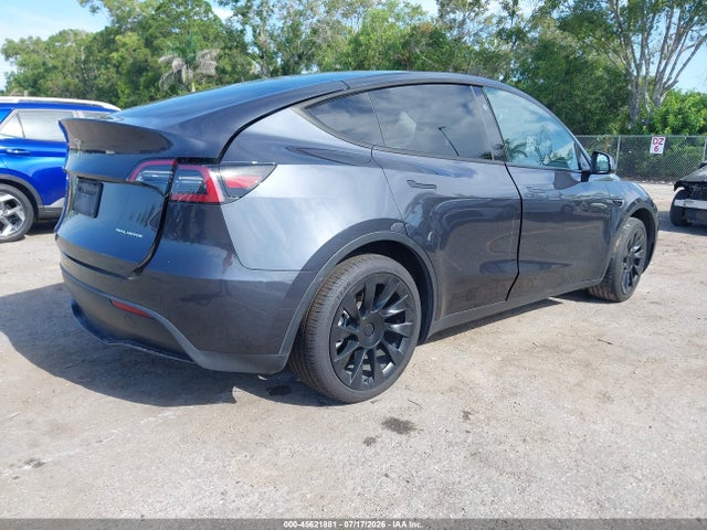 Продаж на аукціоні авто 2024 Tesla Model Y Long Range Dual Motor All-wheel Drive, vin: 7SAYGDEE2RA317125, номер лоту: 45621881