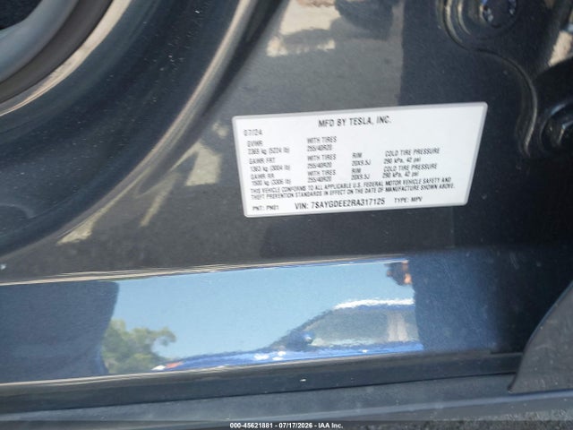 Продаж на аукціоні авто 2024 Tesla Model Y Long Range Dual Motor All-wheel Drive, vin: 7SAYGDEE2RA317125, номер лоту: 45621881