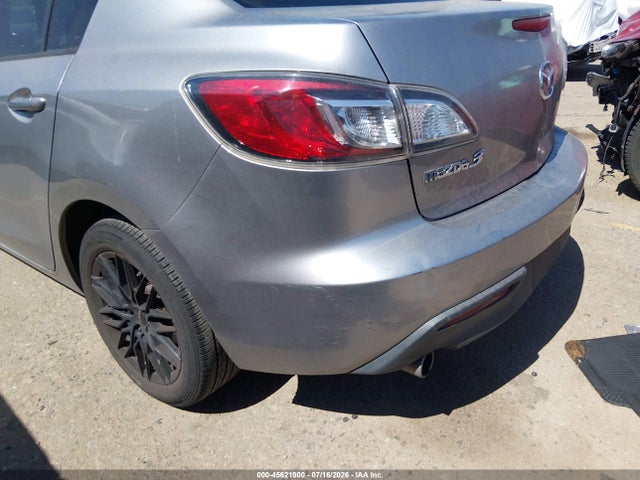 45621900 :رقم المزاد ، JM1BL1VG8B1461309 vin ، 2011 Mazda Mazda3 I Touring مزاد بيع