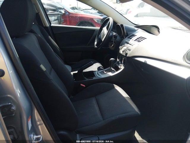 45621900 :رقم المزاد ، JM1BL1VG8B1461309 vin ، 2011 Mazda Mazda3 I Touring مزاد بيع