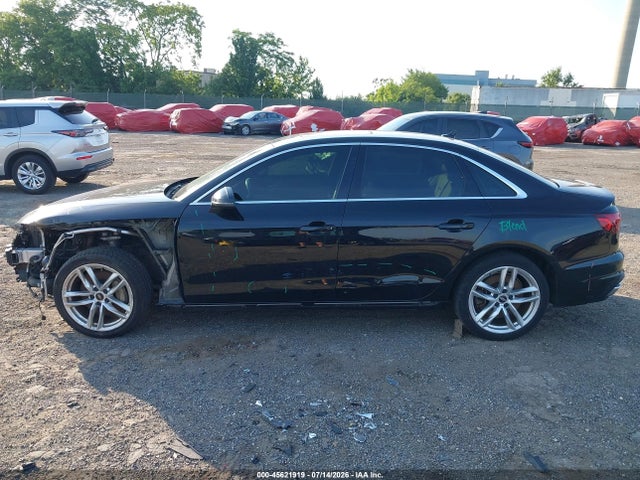 45621919 :رقم المزاد ، WAUDAAF46MN006826 vin ، 2021 Audi A4 Premium 45 Tfsi S Line Quattro S Tronic مزاد بيع