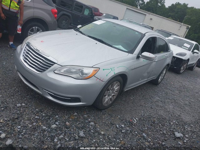 2012 Chrysler 200 Lx მანქანა იყიდება აუქციონზე, vin: 1C3CCBAB9CN104949, აუქციონის ნომერი: 45621933